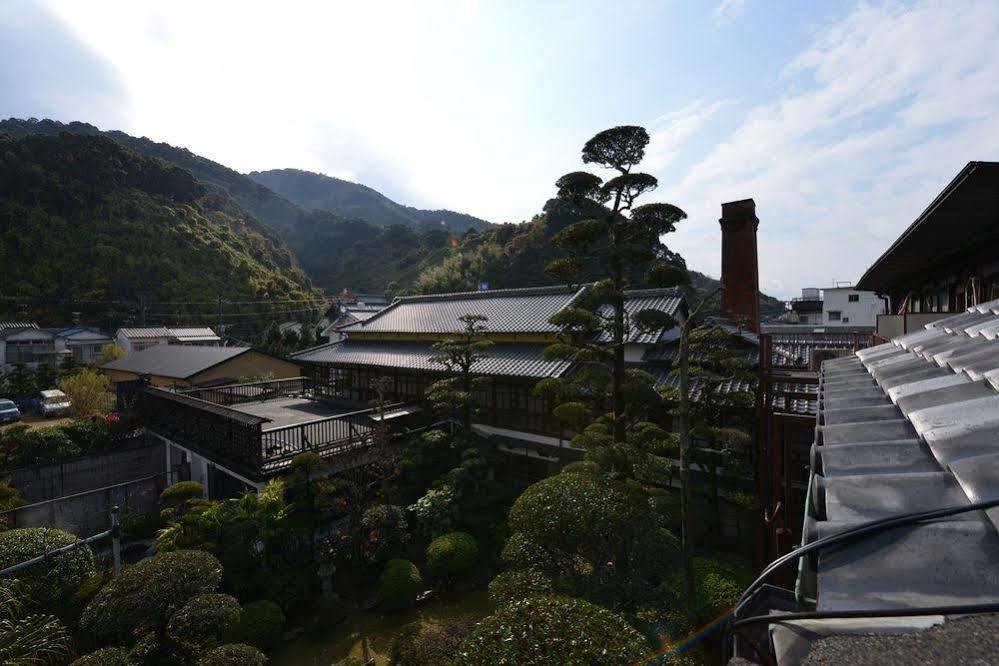 Hotel Hinagu Onsen Kinparo Yatsushiro Exterior foto
